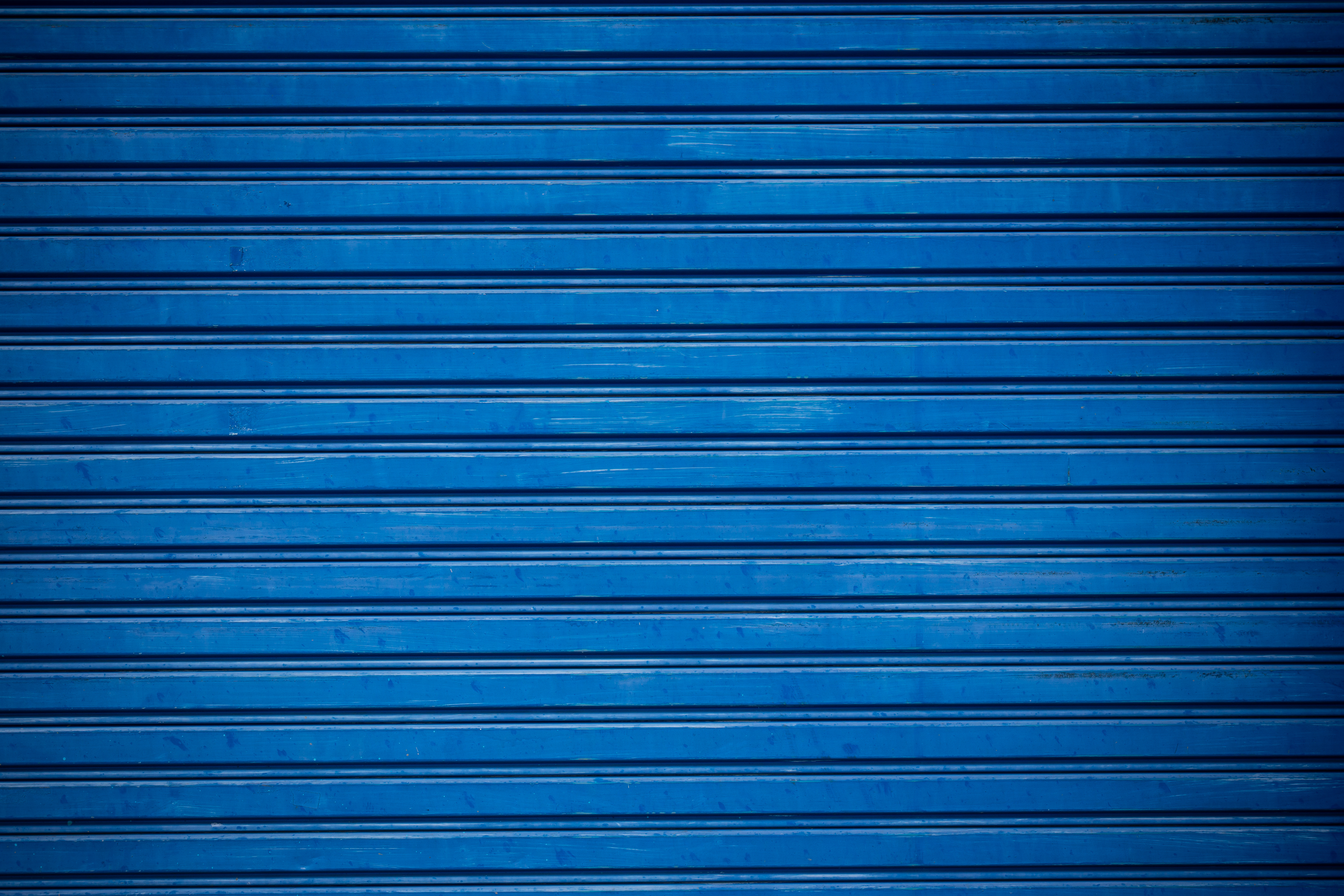 Cortina que se desplaza hacia arriba